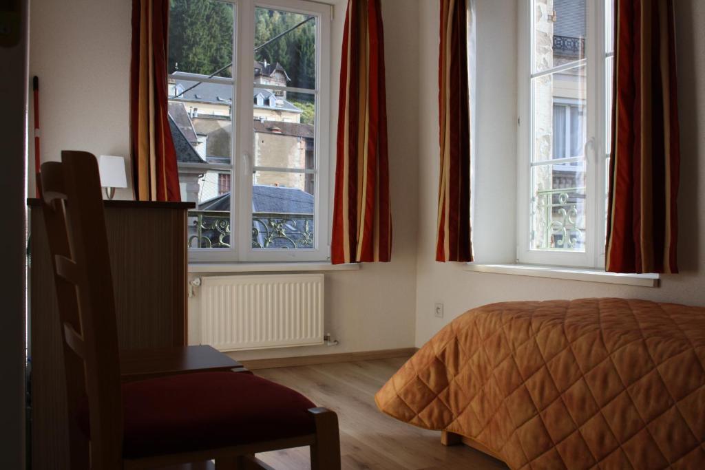 Residence Maison Blanche Plombières-les-Bains Quarto foto